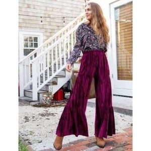 NATURAL LIFE Wide Leg Velvet Pants in Deep Plum
